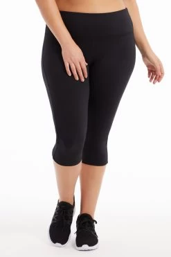 Marika High-Rise Tummy Control Capris (Plus Size)