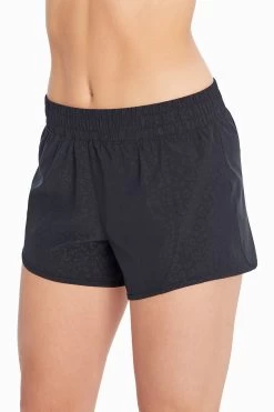 Marika Power Embossed Woven Short 18 Marika Power Embossed Woven Short -Sporty Vibe Shop KLS0474T MF09338