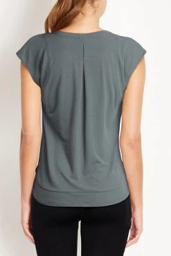 Marika Shelly Short Sleeve Top -Sporty Vibe Shop MK000229 7QR 01