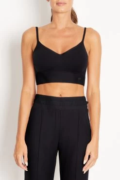 Marika Sofia Seamless Sports Bra 23 Marika Sofia Seamless Sports Bra -Sporty Vibe Shop MLB0527A 001 cropped