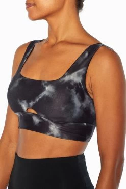 Marika Gabby Sports Bra 24 Marika Gabby Sports Bra -Sporty Vibe Shop MLB1072A O0W.61717