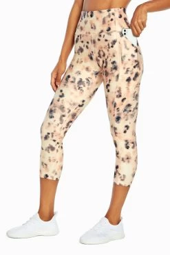 Marika Carson Side Pocket Mid Calf Capri 37 Marika Carson Side Pocket Mid Calf Capri -Sporty Vibe Shop MLC1124A 9OV.7670