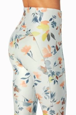 Marika Jenna Side Pocket Mid Calf Capri 37 Marika Jenna Side Pocket Mid Calf Capri -Sporty Vibe Shop MLC1206A1OU.5633