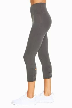 Marika June Mid Calf Capri -Sporty Vibe Shop MLC1207A U05.17515