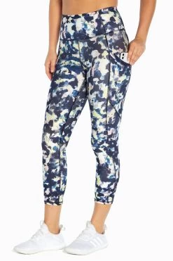 Marika Ignite Side Pocket Mid Calf Capri