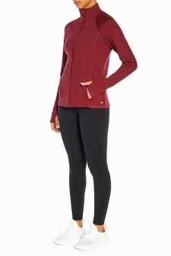 Marika Revival Jacket 35 Marika Revival Jacket -Sporty Vibe Shop MLJ0557A 65VMLL0985A 001.44339