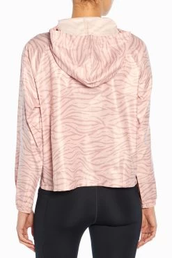 Marika Lora 1/4 Zip Windbreaker Jacket 14 Marika Lora 1/4 Zip Windbreaker Jacket -Sporty Vibe Shop MLJ0734A 2XU.54338