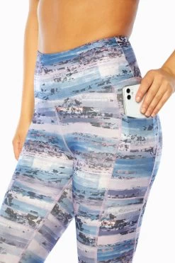 Marika High Rise Side Pocket Ankle Legging - Heron Distressed Floral -Sporty Vibe Shop MLL1145A 9PQ.8660