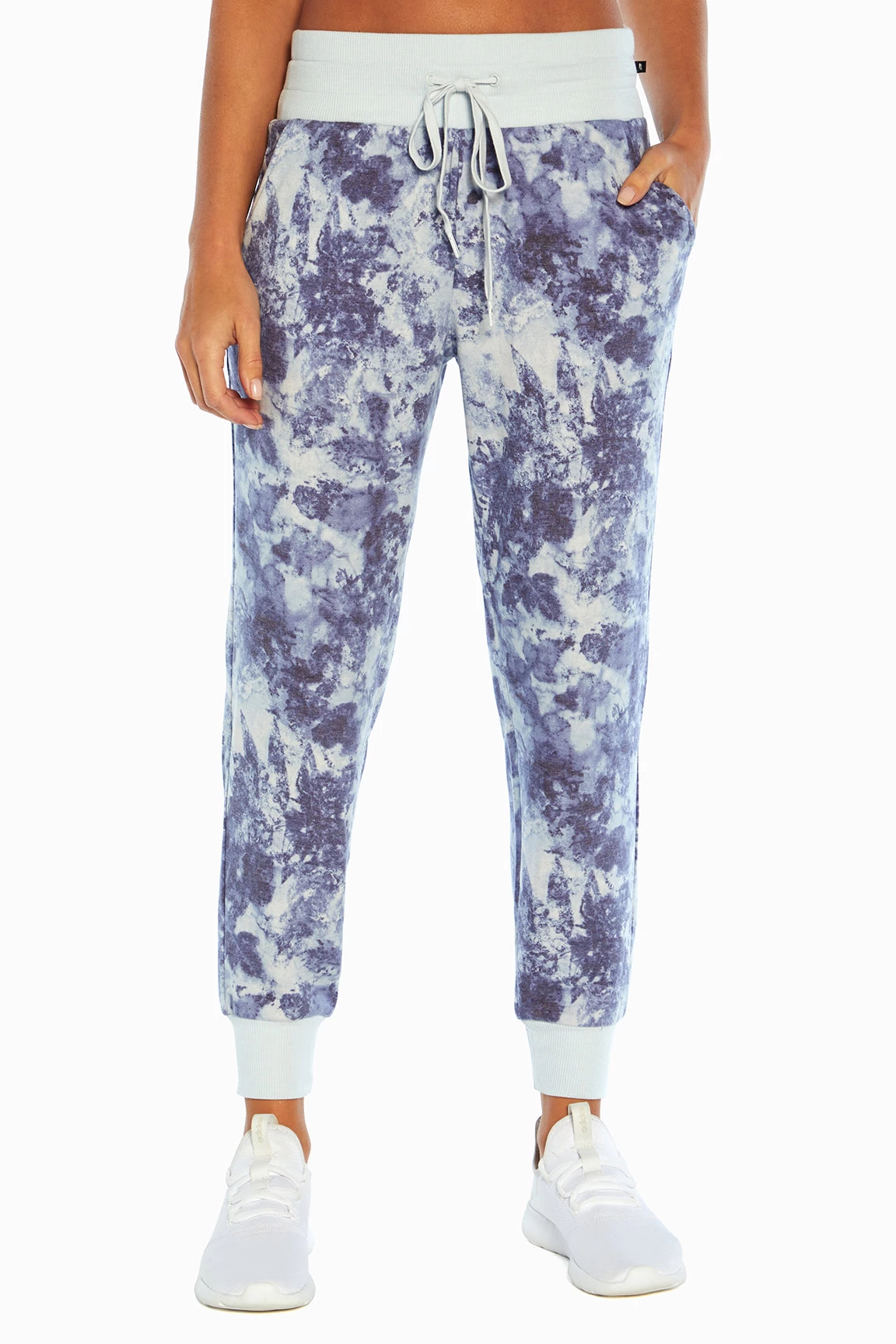 Marika Resort Jogger 6 Marika Resort Jogger - Image 6