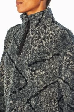 Marika Tyra Cropped Sherpa Pullover 32 Marika Tyra Cropped Sherpa Pullover -Sporty Vibe Shop MLQ0113A ZC0.33227