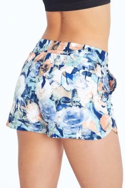 Marika Geri Side Pocket Woven Short -Sporty Vibe Shop MLS0433A AY49309