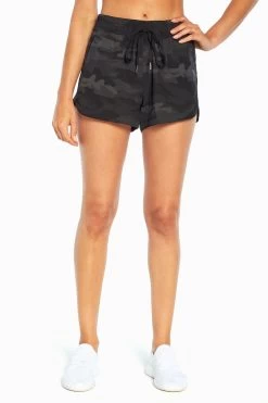 Marika Geri Side Pocket Woven Short -Sporty Vibe Shop MLS0433A NW0.0112