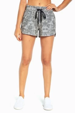 Marika Geri Side Pocket Woven Short -Sporty Vibe Shop MLS0433A VT0.0103