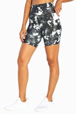 Marika Lex Side Pocket Short