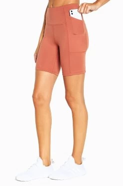 Marika Emily Side Pocket Short -Sporty Vibe Shop MLS0892A 5GN.14064 4392e8f9 dc93 4af2 b7fe e94e4631ad12