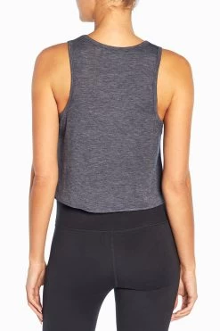 Marika Essential Cropped Tank -Sporty Vibe Shop MLT2972A 4DK.77532