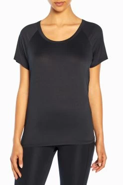 Marika Mari Short Sleeve Tee