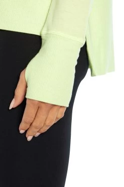 Marika Limitless Pullover 25 Marika Limitless Pullover -Sporty Vibe Shop MLT4449A 3V8.65511