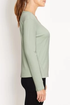 Marika Destiny Long Sleeve Top 17 Marika Destiny Long Sleeve Top -Sporty Vibe Shop MLT6744A 3VL 02